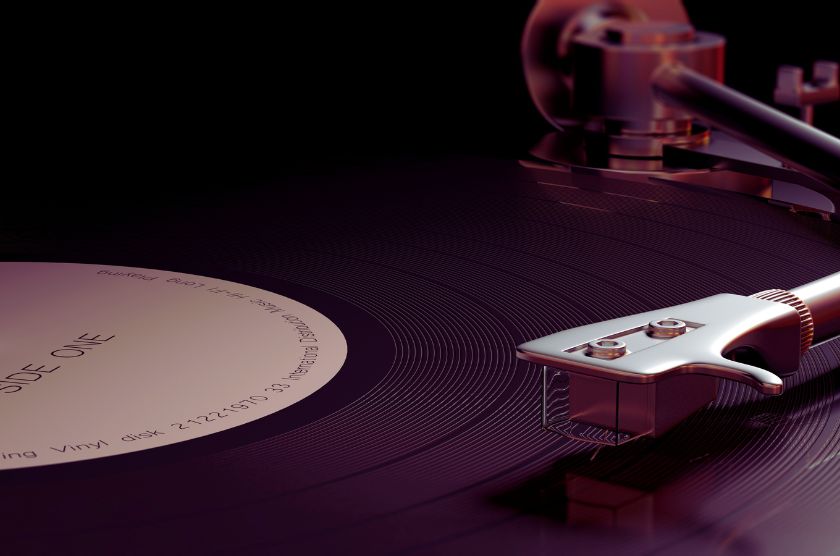 Difference between a direct drive and a belt drive turntable