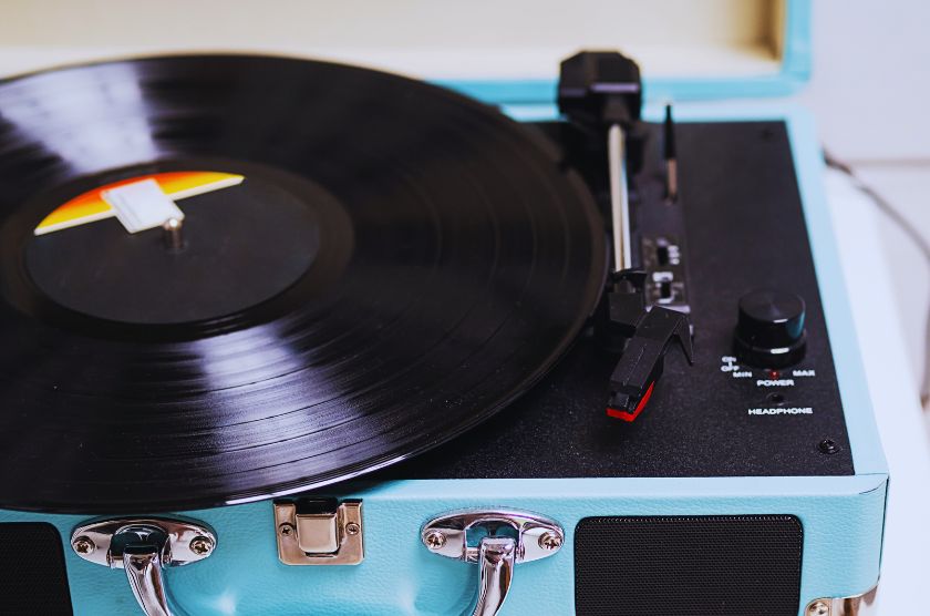 Solved: Crosley record player startup issues