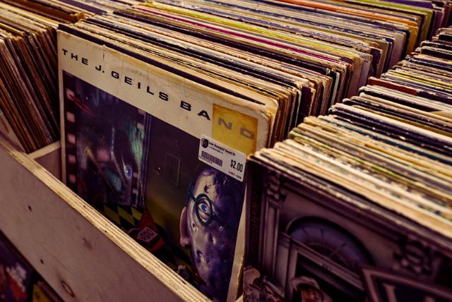 File vinyl records vertically and never stack them